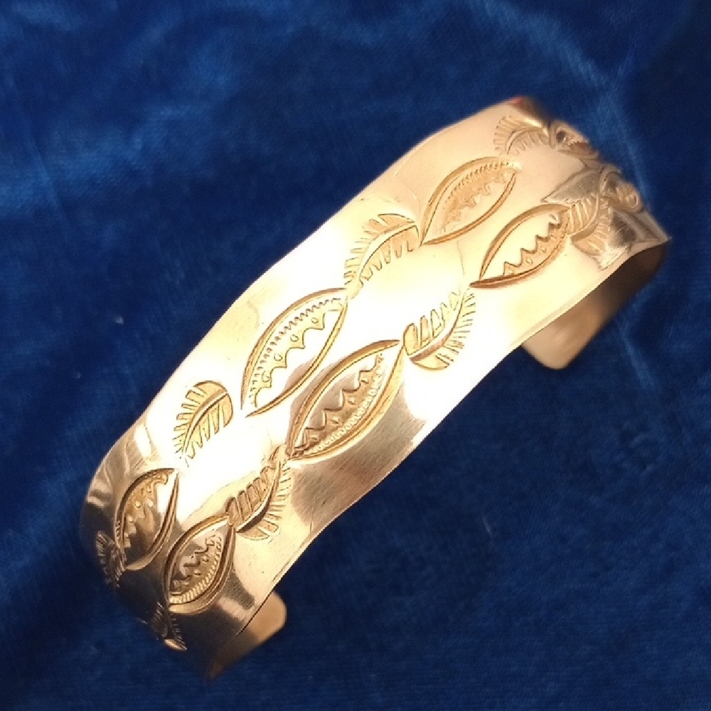 Brass Leaf Patterned Stamped Native American Cuff… - image 1
